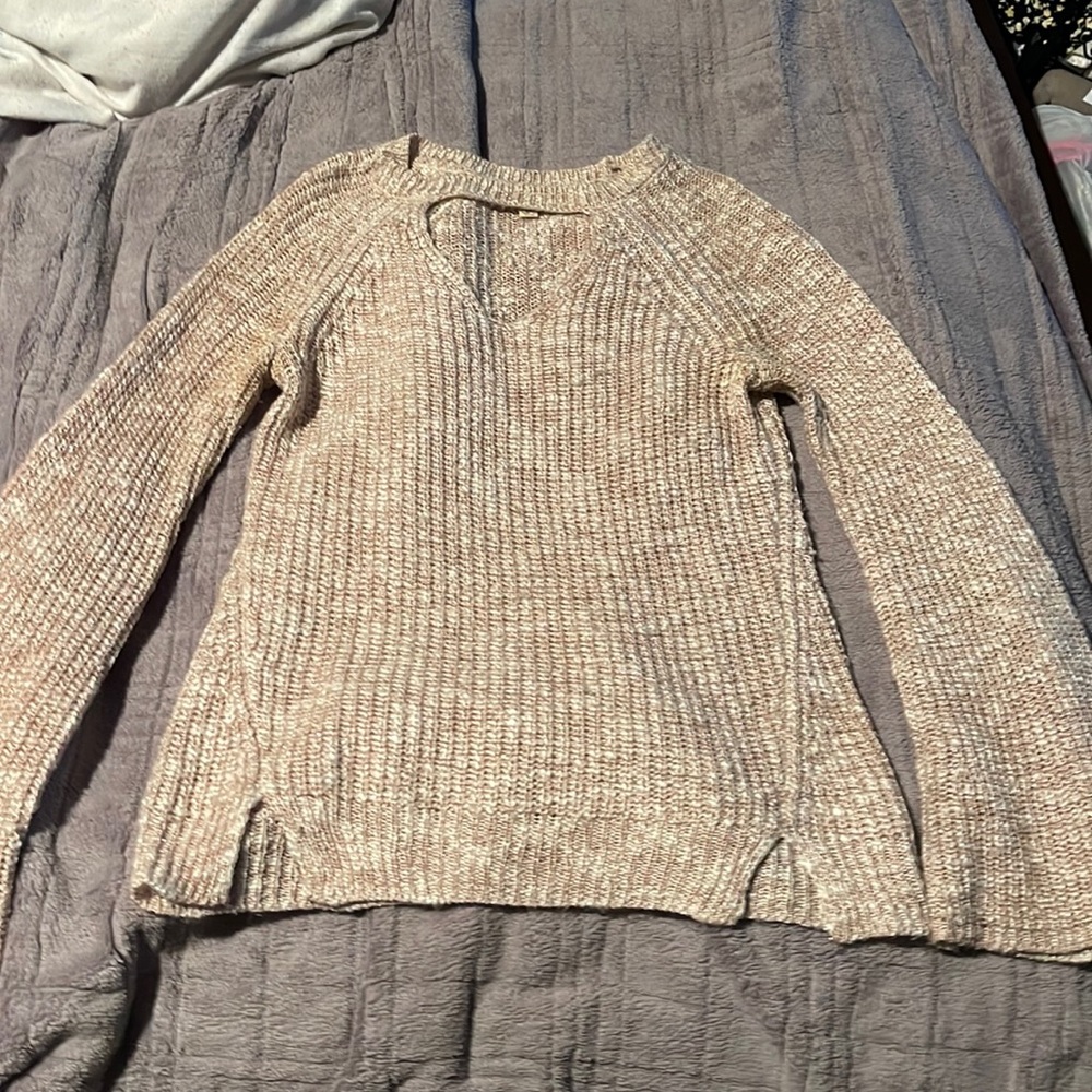 Pink knit crop sweater